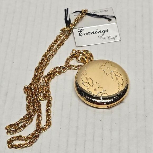 Vintage 80s Gold Tone Floral Locket Pendant Necklace By Evenings P. Craft NWT - Picture 1 of 9